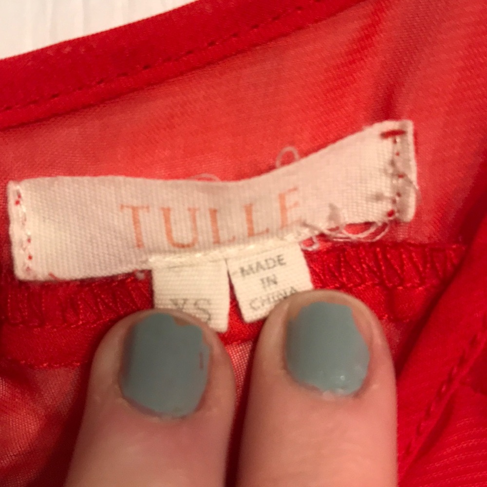 Red Flowy Open Back Blouse - Picture 3 of 6